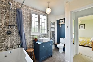 Photo 34- click for photo gallery